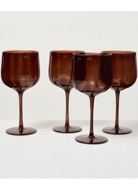 HEARTH & HAND NWT Set of 4 16oz Wine Glasses -Brown